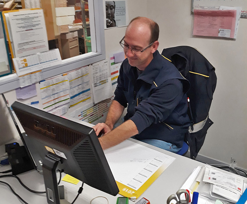 David Pouline, facteur, a rejoint l'école Simplon