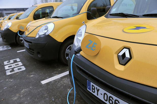 Photo de Kangoo ZE en charge