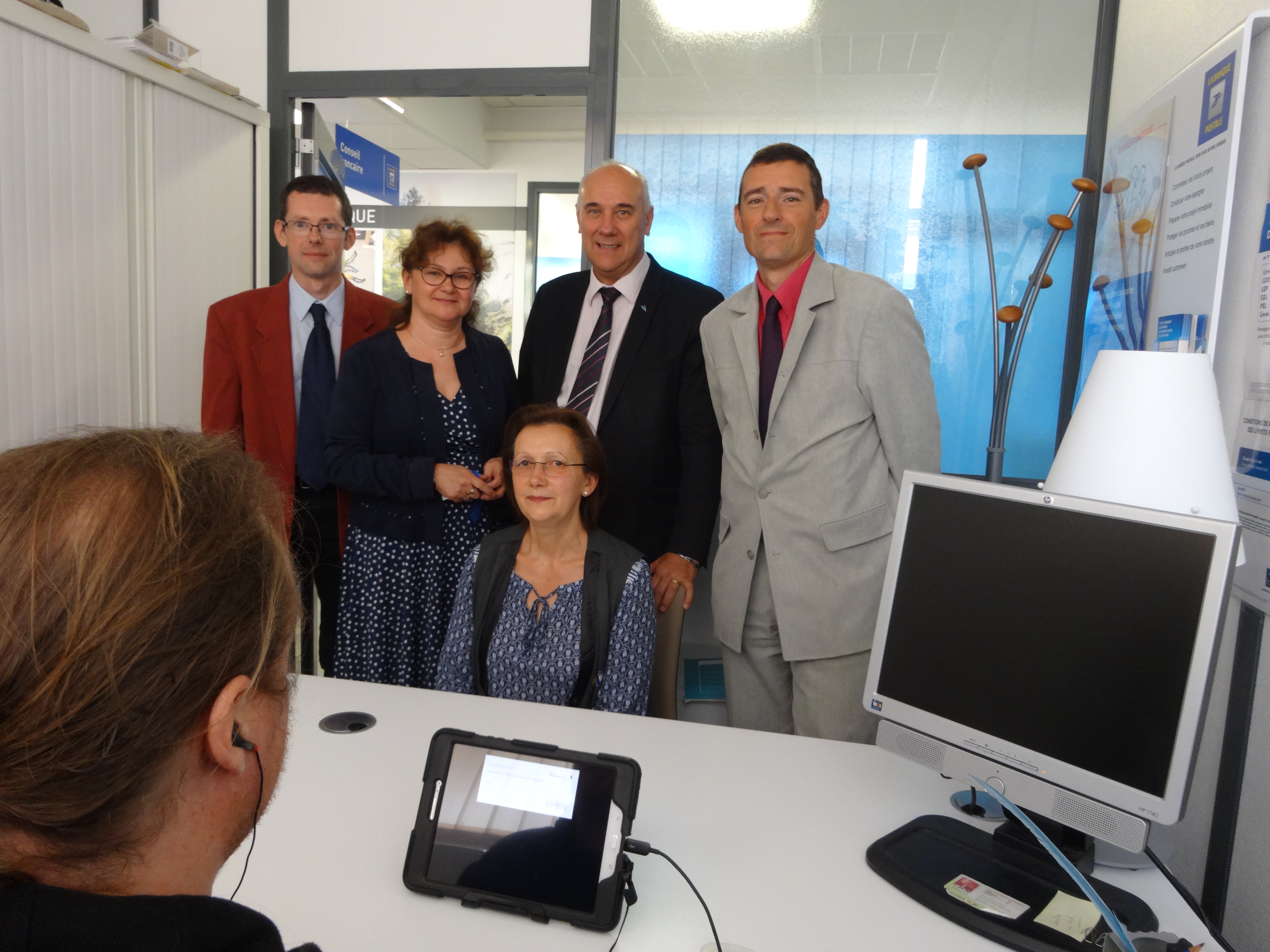 La Poste has been hosting theory test candidates at its locations since June 2016. In Centre-Val de Loire, more than 20,000 people have already chosen La Poste for taking their exam.